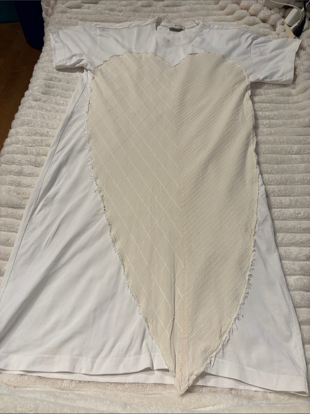 Tory Burch White Sleep Chemise /dress with Cream Heart Panel